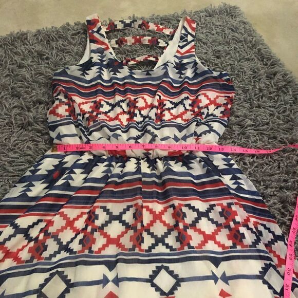 Target Red/White/Blue Above the Knee Dress - Picture 4 of 7